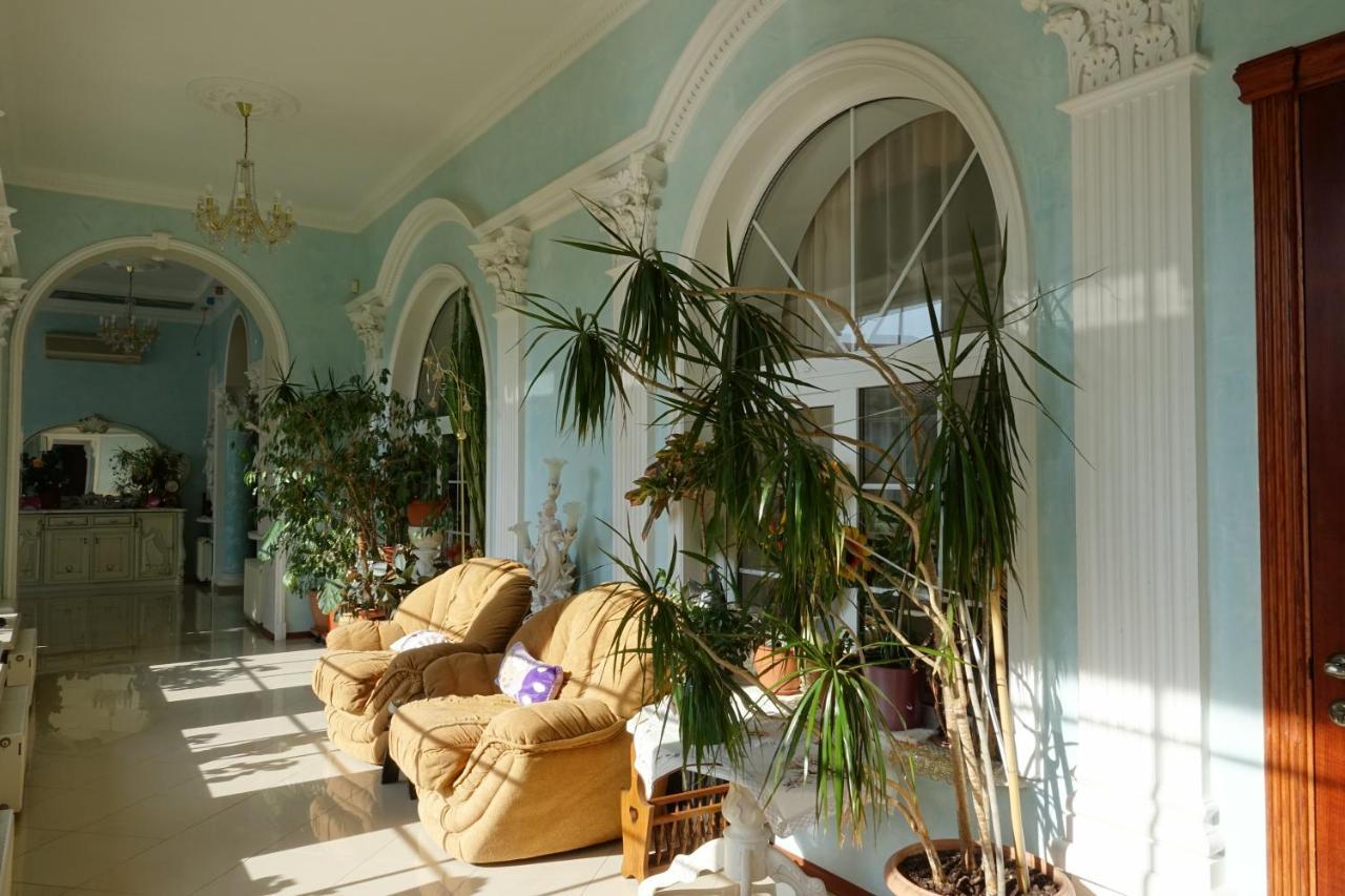 White House Apartments Odesa Exterior photo