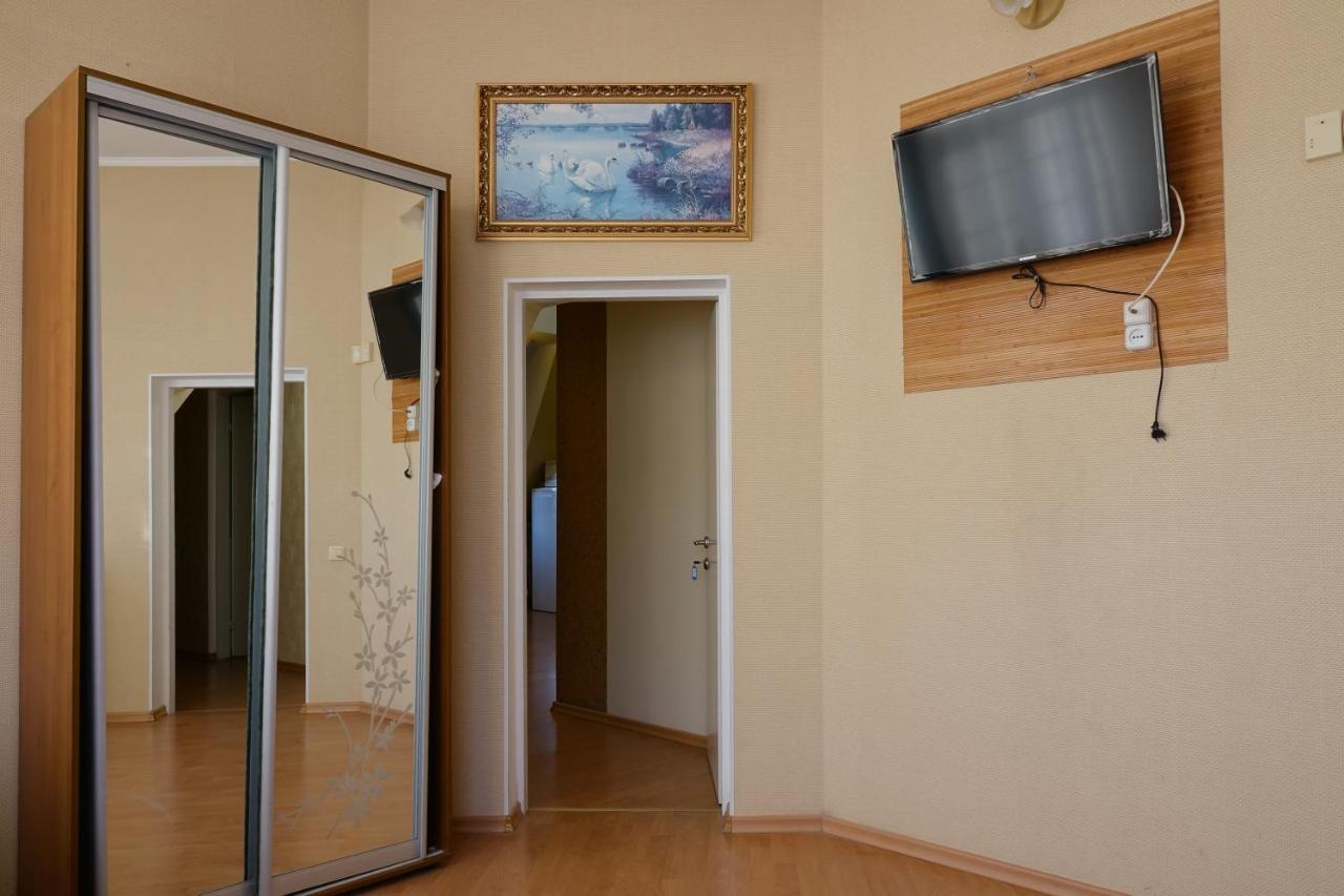 White House Apartments Odesa Exterior photo